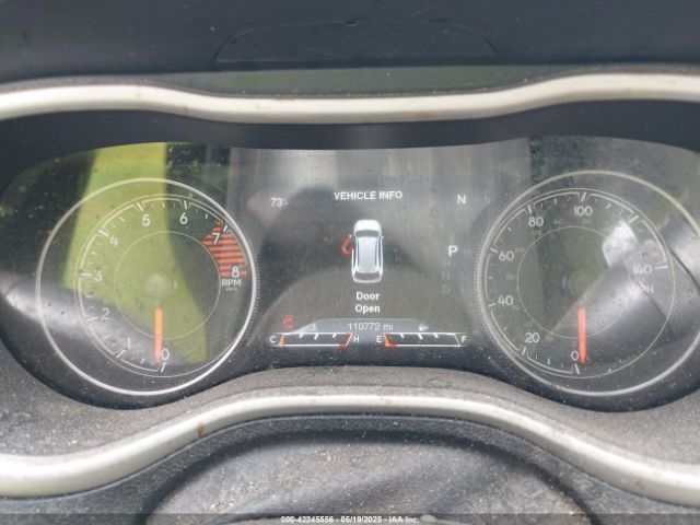 1C4PJMDS9HW561269 Jeep Cherokee Limited 4x4