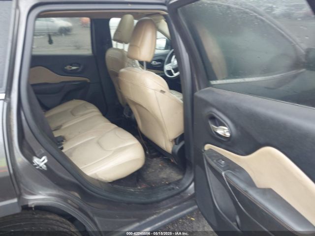 1C4PJMDS9HW561269 Jeep Cherokee Limited 4x4