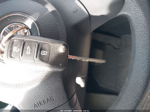 3VW2K7AJ1EM434223 Volkswagen Jetta 2.0l S