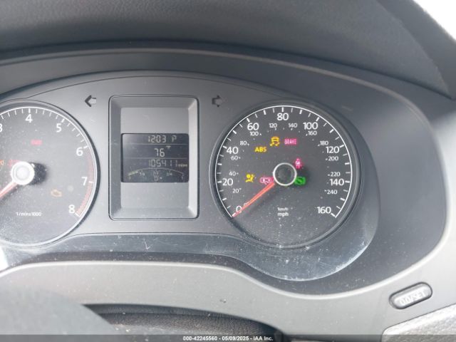 3VW2K7AJ1EM434223 Volkswagen Jetta 2.0l S