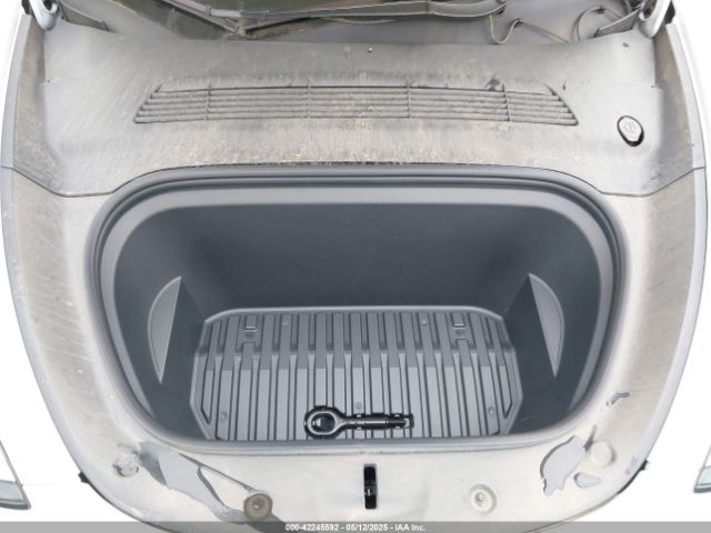 2022 TESLA MODEL Y 7SAYGAEE1NF402341 Photo 9