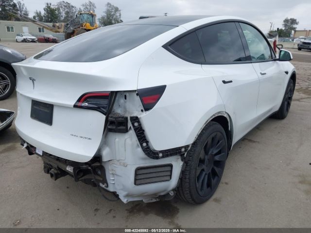2022 TESLA MODEL Y 7SAYGAEE1NF402341 Photo 3