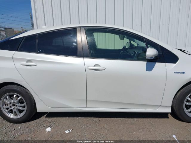 JTDKARFU9G3519223 Toyota Prius Three