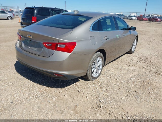 1G1ZD5ST3RF117168 Chevrolet Malibu Fwd 1lt