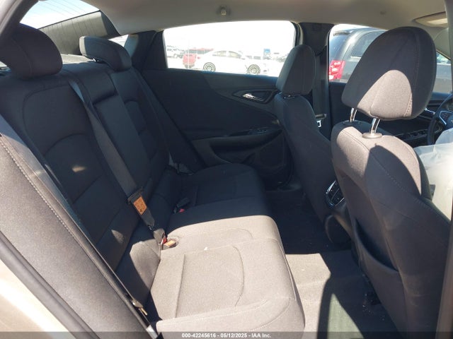 1G1ZD5ST3RF117168 Chevrolet Malibu Fwd 1lt