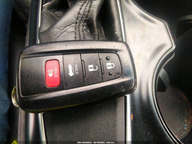 4T1B11HKXJU652275 Toyota CAMRY SE