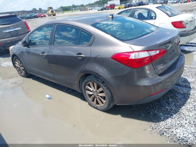 KIA 2014 2014 KNAFX4A61E5161075 Image 3