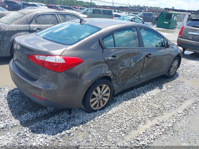 KIA 2014 2014 KNAFX4A61E5161075 Image 4