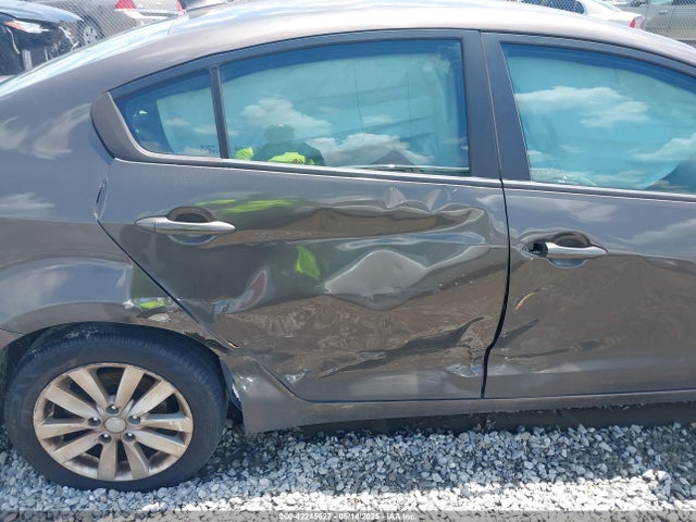 KIA 2014 2014 KNAFX4A61E5161075 Image 6