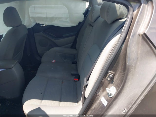 KIA 2014 2014 KNAFX4A61E5161075 Image 8