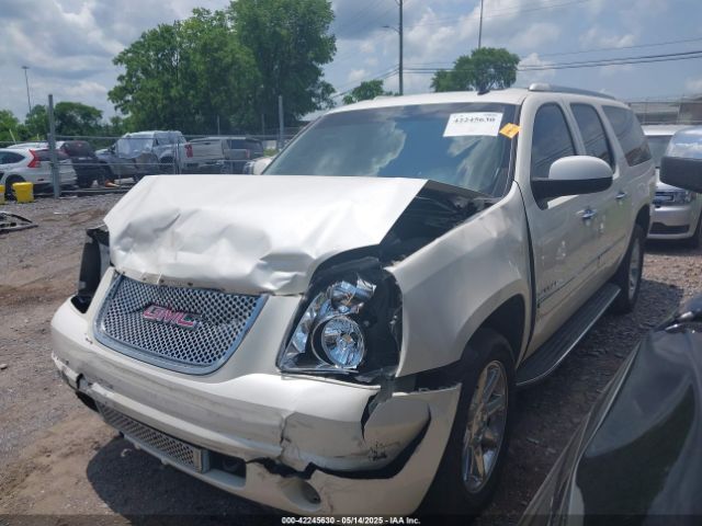 2011 GMC YUKON XL 1500 1GKS2MEFXBR382001 Photo 1