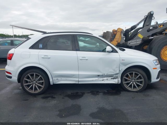 WA1GCCFS9HR001987 Audi Q3 2.0t Premium