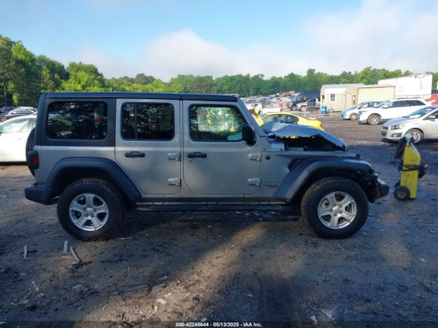 1C4HJXDGXLW325708 Jeep Wrangler Unlimited Sport S 4x4