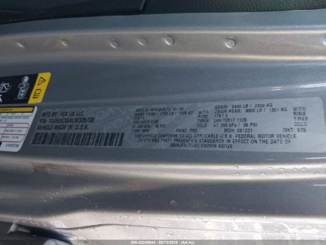 1C4HJXDGXLW325708 Jeep Wrangler Unlimited Sport S 4x4