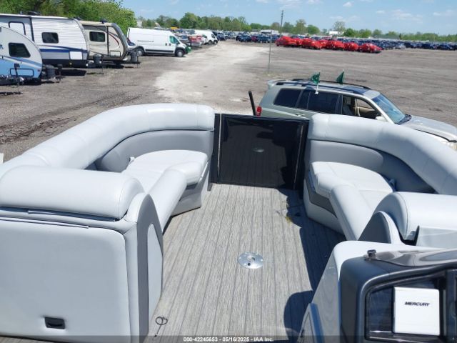 2022 BENTLEY OTHER BAG06130G122 Photo 4