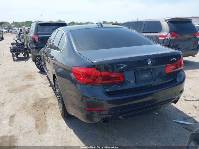 2018 BMW 530I WBAJA5C51JWA36851 Photo 2