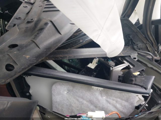 2019 TOYOTA 4RUNNER JTEBU5JR2K5673980 Photo 4