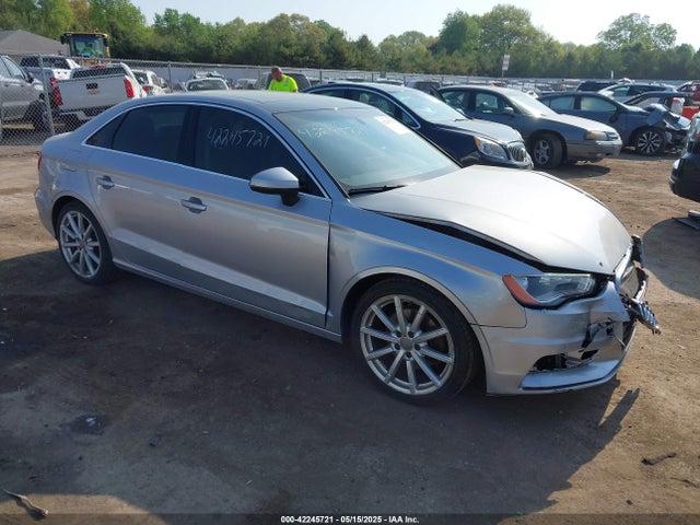2015 AUDI A3 WAUEFGFF6F1139087 Photo 0