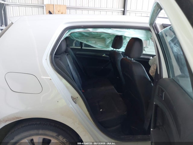 3VWG57AU9LM001513 Volkswagen 2020