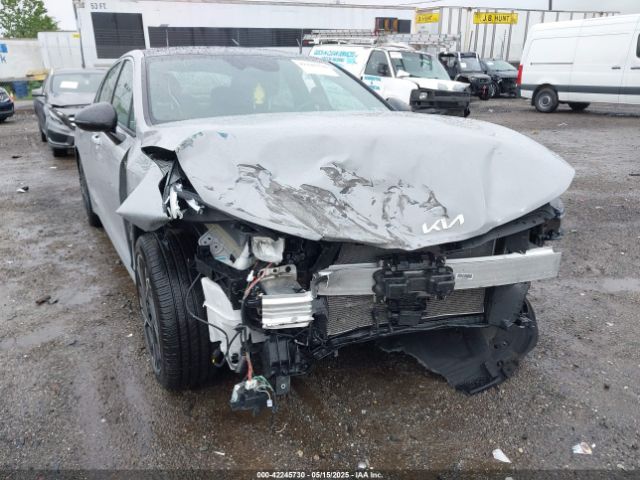 KNAG64J74S5305956 KIA K5 Gt-line