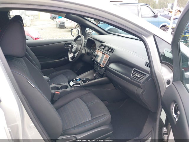 1N4AZ1CV5NC551964 Nissan Leaf Sv 40 Kwh