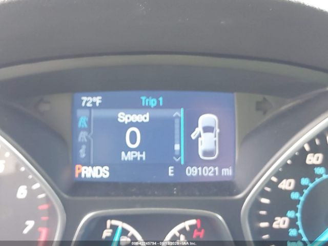1FMCU0G92EUE23261 Ford ESCAPE SE