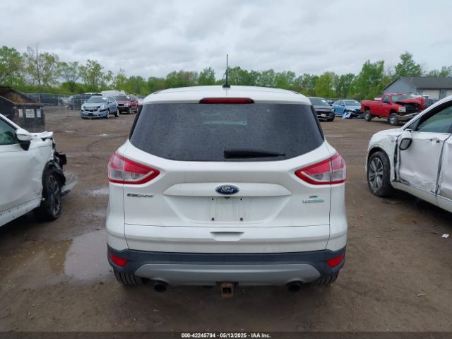 1FMCU0G92EUE23261 Ford ESCAPE SE