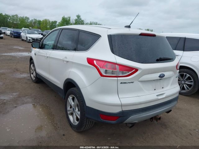 1FMCU0G92EUE23261 Ford ESCAPE SE
