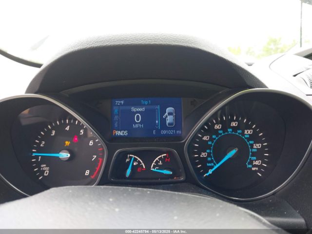 1FMCU0G92EUE23261 Ford ESCAPE SE