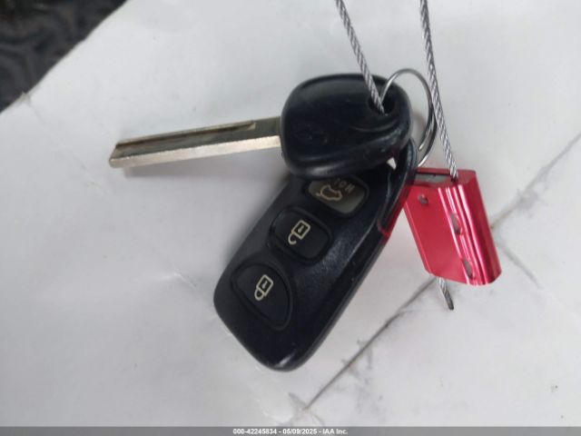 KMHTC6AD3GU272095 Hyundai Veloster