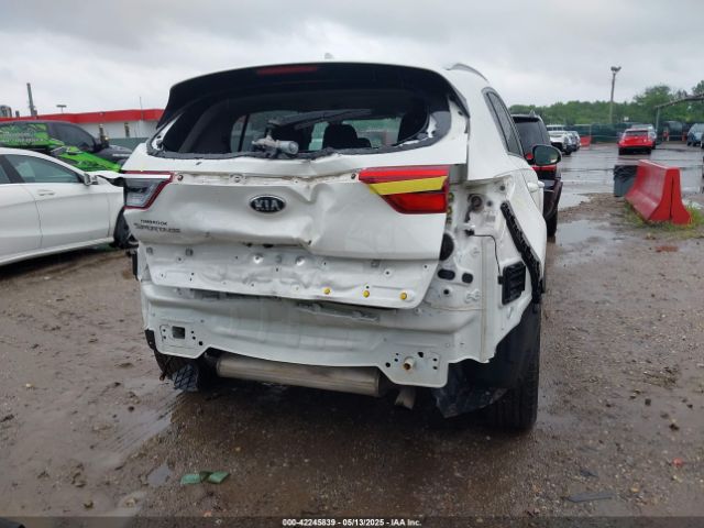 KNDPMCAC7J7473044 KIA Sportage Lx