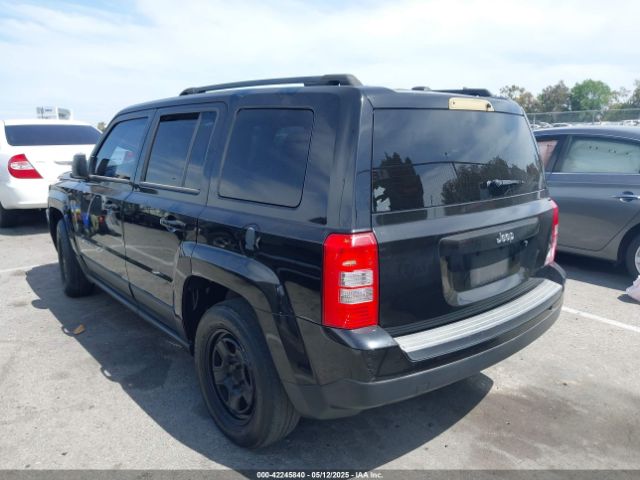 1C4NJPBB8ED886997 Jeep Patriot Sport