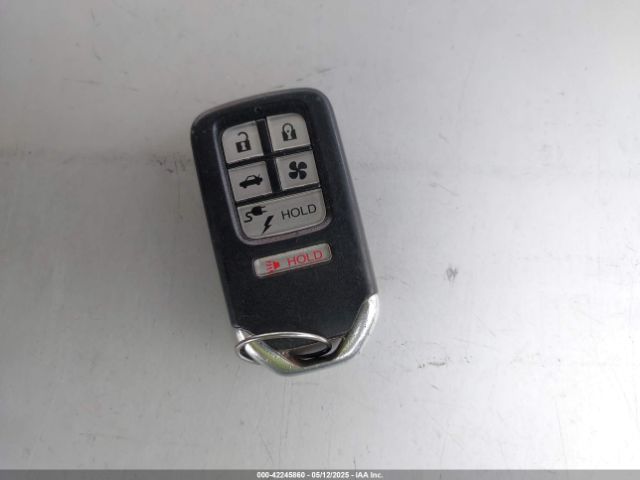 JHMZC5F35JC003567 Honda Clarity Plug-in Hybrid Touring
