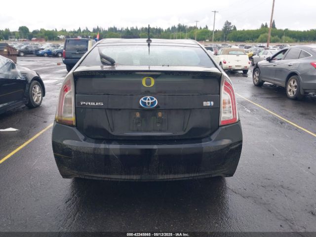 JTDKN3DU5E1754179 Toyota Prius Three