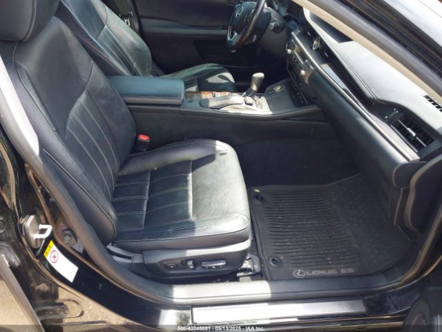 JTHBK1GG9G2212470 Lexus ES 350