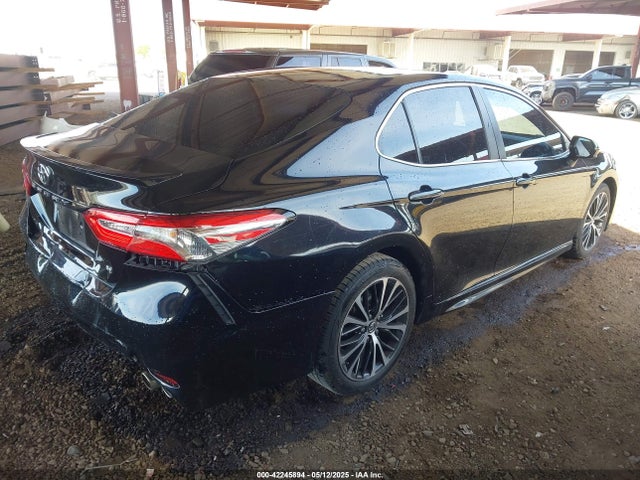 4T1B11HK3JU529787 Toyota CAMRY SE