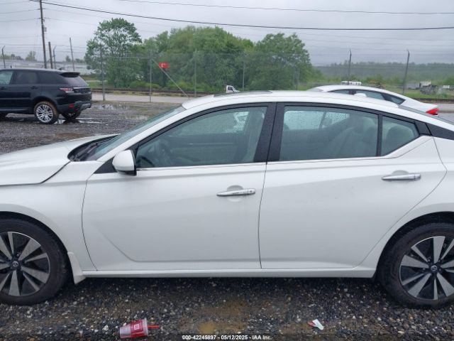 1N4BL4EW6NN351631 Nissan Altima Sl Intelligent Awd