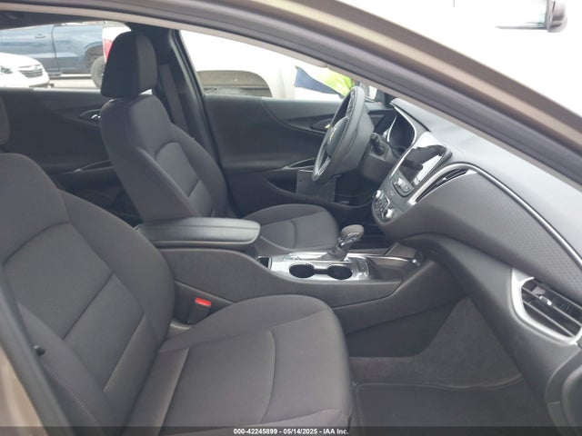1G1ZD5ST1RF131733 Chevrolet Malibu Fwd 1lt