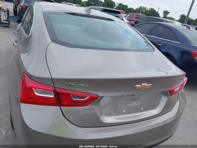 1G1ZD5ST1RF131733 Chevrolet Malibu Fwd 1lt