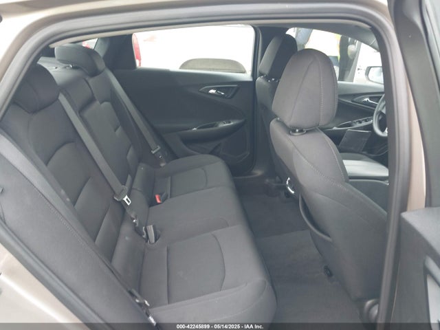 1G1ZD5ST1RF131733 Chevrolet Malibu Fwd 1lt