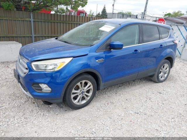 1FMCU0GD7HUD91450 Ford ESCAPE SE