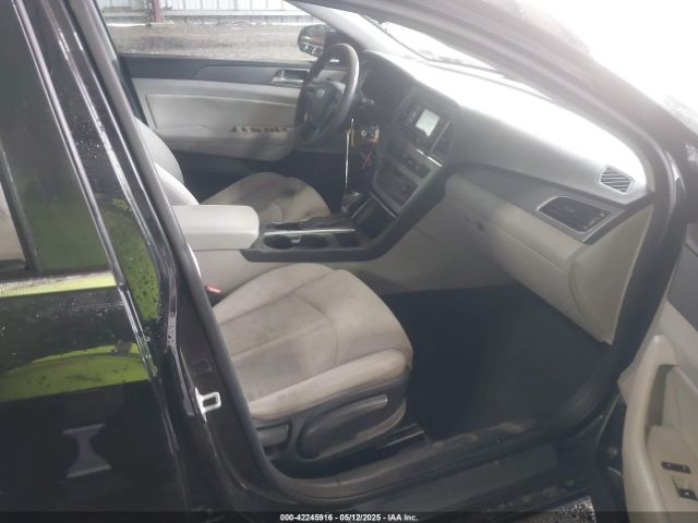 5NPE24AF3FH233165 Hyundai SONATA SE