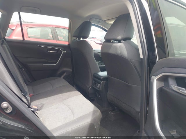 2T3P1RFV0RW419073 Toyota Rav4 Xle