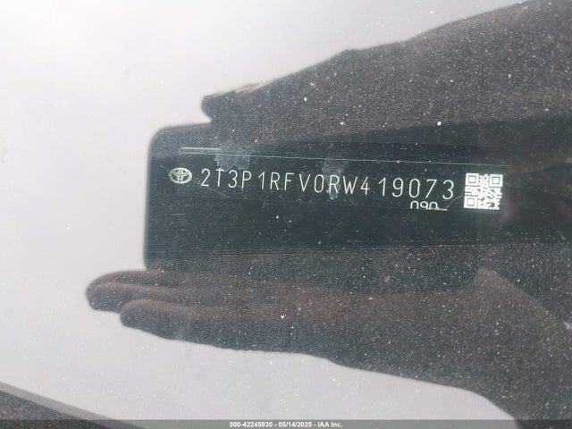 2T3P1RFV0RW419073 Toyota Rav4 Xle