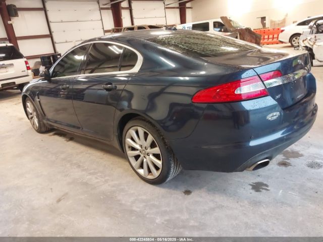 2010 JAGUAR XF SAJWA0GB0ALR75954 Photo 2