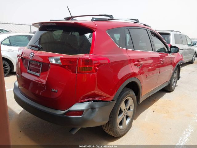 JTMWFREV5FD070208 Toyota Rav4 Xle