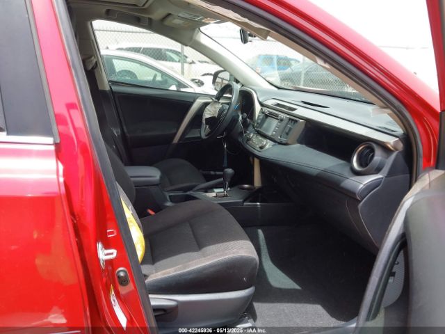 JTMWFREV5FD070208 Toyota Rav4 Xle