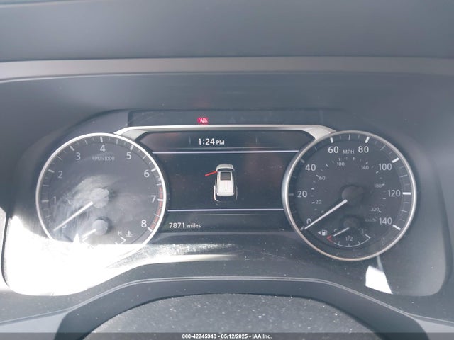 5N1DR3ACXRC251780 Nissan Pathfinder S 4wd