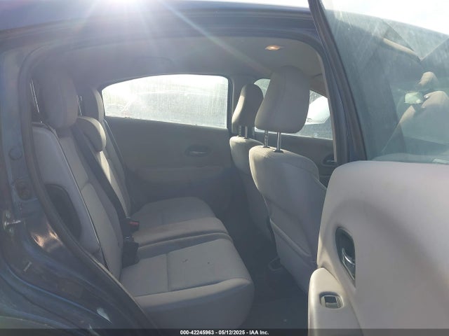 3CZRU6H31HM703560 Honda HR-V LX