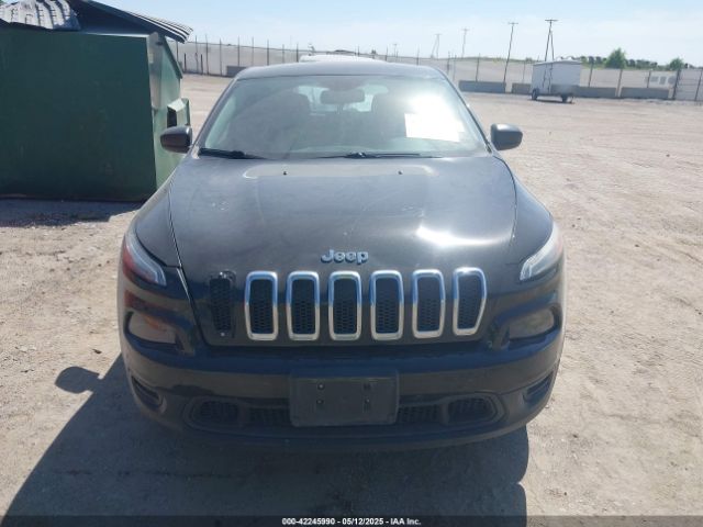 1C4PJMAB5FW533924 Jeep Cherokee Sport
